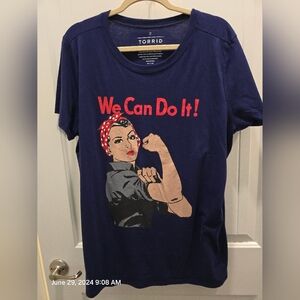 Torrid T-shirt We Can Do It size 2, 2 x